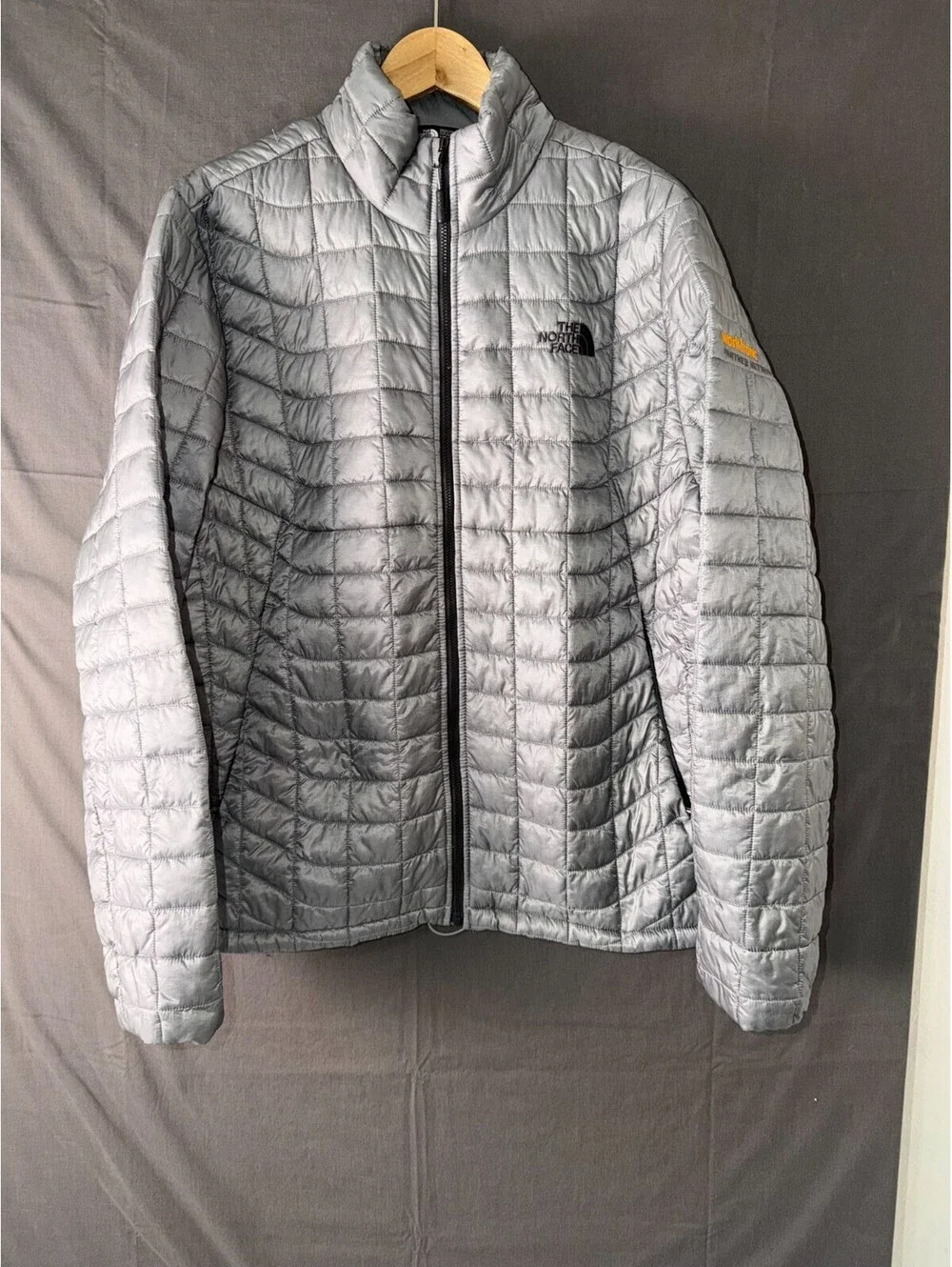 The North Face ThermoBall Jacket Men’s Large Gray Silver Quilted Puffer